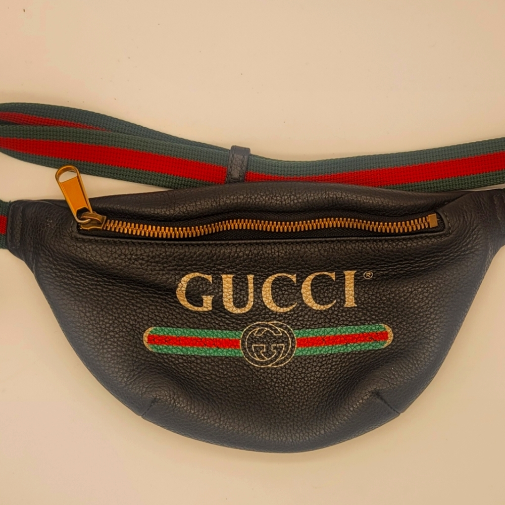 Gucci Bumbag Small
